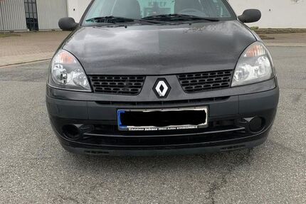 Renault Clio 106.800 km 1.800 &euro; Bremen 28201