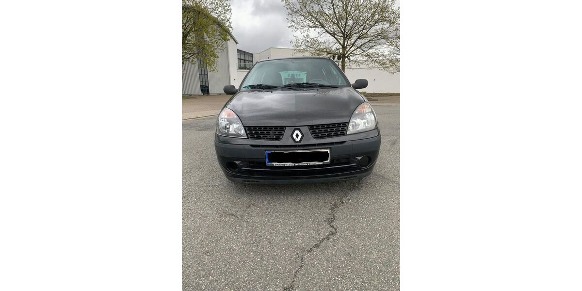 Renault Clio 106.800 km 1.990 &euro; Bremen 28201