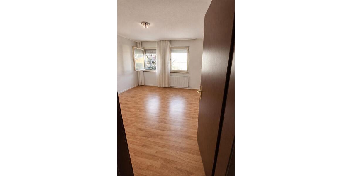 Etagenwohnung Weinsberg - 3 Zimmer, 40 m&sup2;, 540&euro; | Angebot:26055812