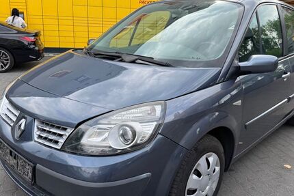 Renault Scenic 120.000 km 3.999 &euro; Berlin 13055