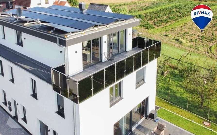 Haus zum Kaufen in Bielefeld 1.490.990 € 273 m²