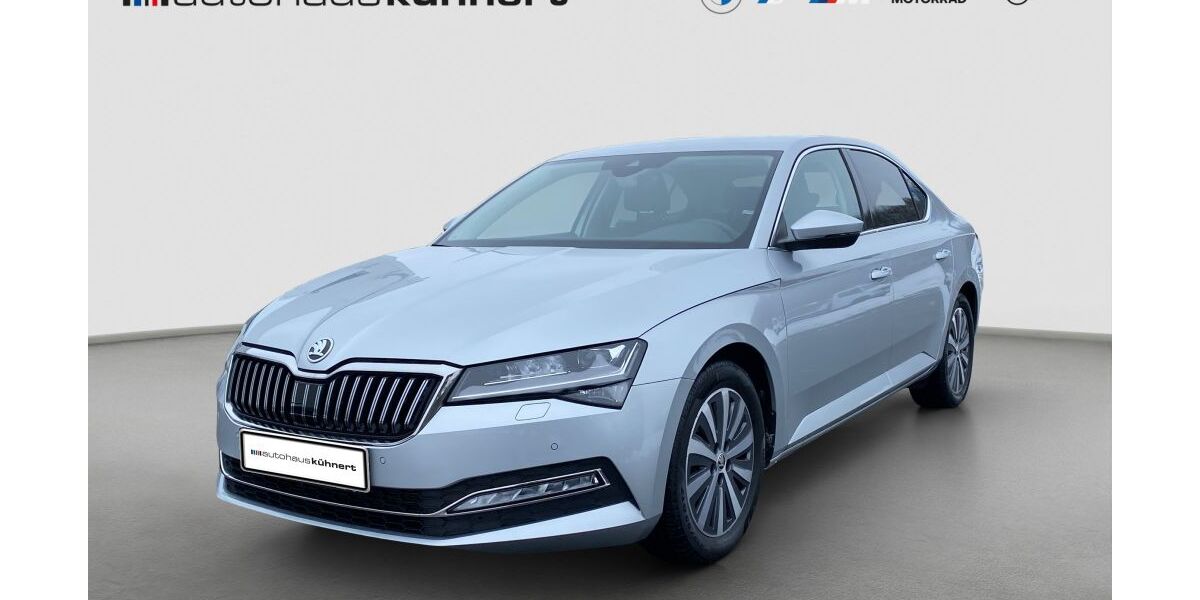 Skoda Superb 43.646 km 28.485 &euro; Langenwetzendorf 07957