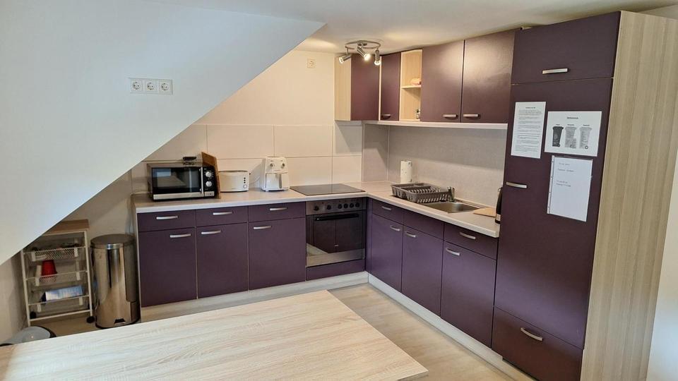 Etagenwohnung Mosbach - 5 Zimmer, 12 m&sup2;, 345&euro; | Angebot:25022211