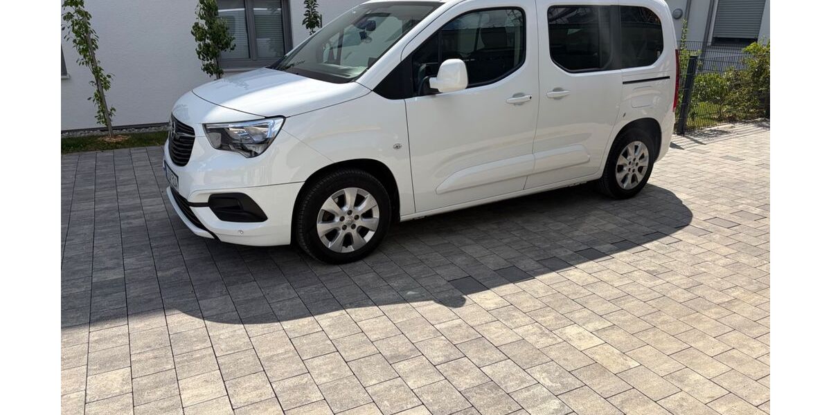 Opel Combo Life 160.542 km 14.300 &euro; Augsburg 86165