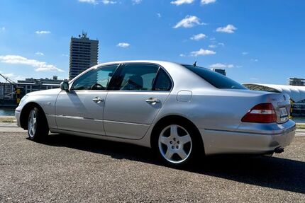 Lexus LS 430 302.000 km 14.950 &euro; Mannheim 68199