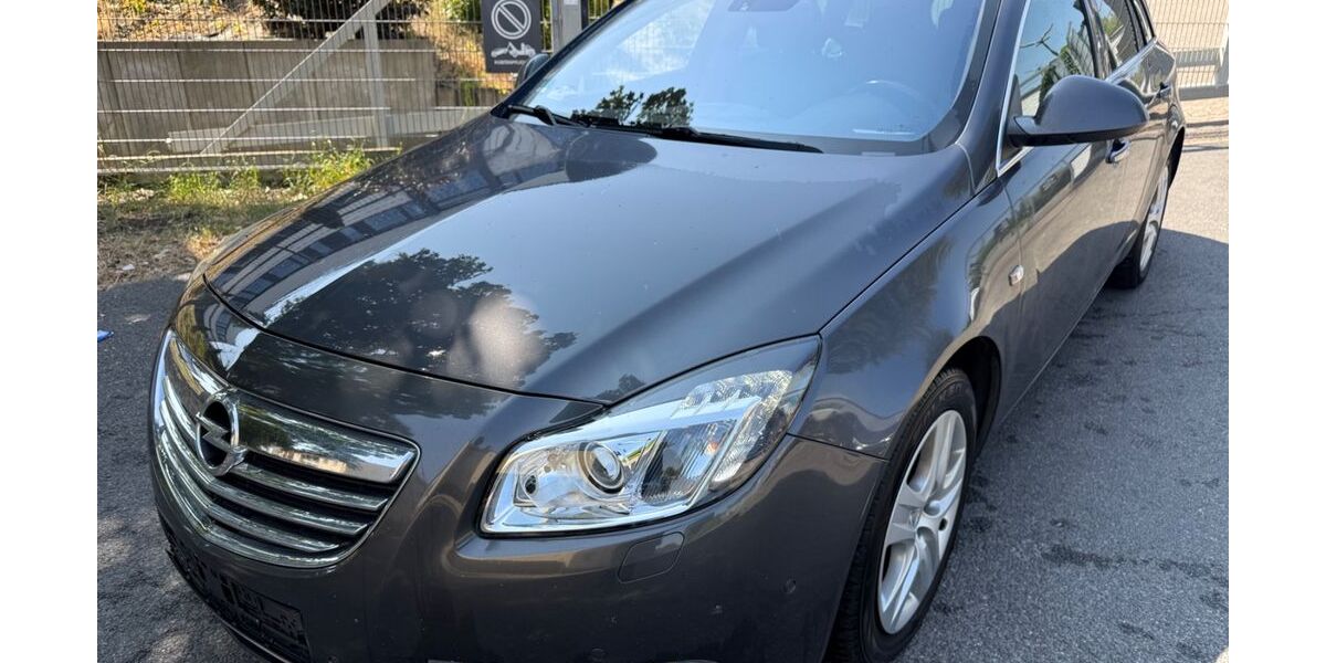 Opel Insignia 246.587 km 2.450 &euro; Essen 45356