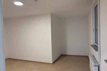 Ich vermiete ein renovierte Wohnung in Reimsbach 66701 zimmer