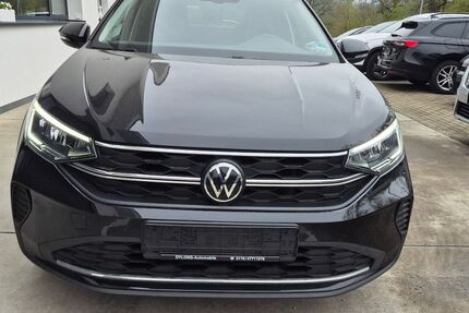 VW Taigo 16.384 km 18.999 &euro; Neuenstadt am Kocher 74196