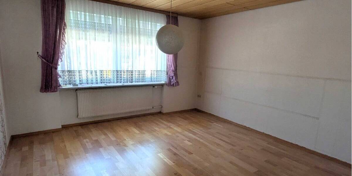 Einfamilienhaus Schwandorf Büchelkühn - 6 Zimmer, 190 m&sup2;, 1.600&euro; | Angebot:26376109