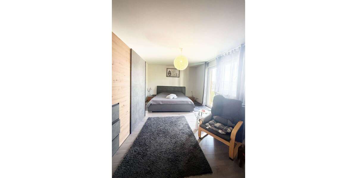 Bezugsfreie 2 ZKB mit Balkon in verkehrsgünstiger Lage Großteils modernisiert Fernwärme Heizung - Etagenwohnung Heidelberg Bahnstadt | Angebot:24524872