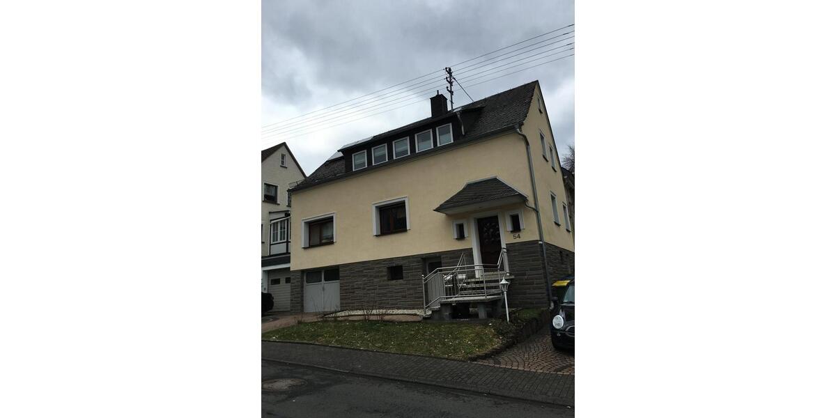 Mehrfamilienhaus, Wohnhaus Burbach - 8 Zimmer, 236 m&sup2;, 365.000&euro; | Angebot:26519982