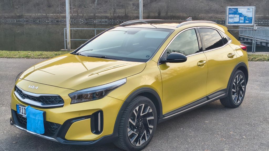 Kia XCeed 35.000 km 21.500 &euro; Essing 93343