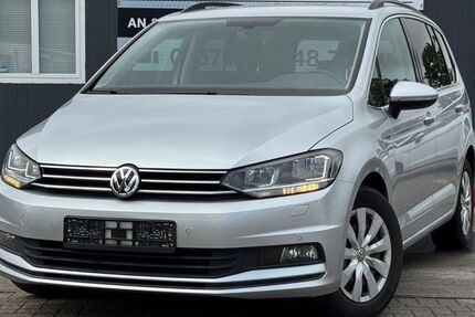 VW Touran 141.000 km 15.990 &euro; Uetersen 25436
