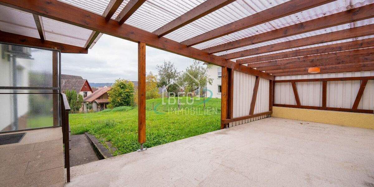 Modernisiertes Zweifamilienhaus mit großem Garten und flexibler Nutzung 6 zimmer