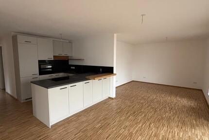 Wohnung Illertissen - 3 Zimmer, 97 m&sup2;, 1.400&euro; | Angebot:25217469