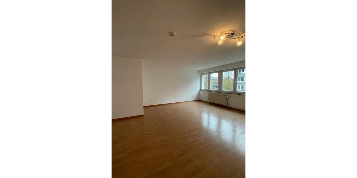 Helle 1,5-Zimmer-Wohnung mit Loggia in Düsseldorf-Derendorf 1 zimmer