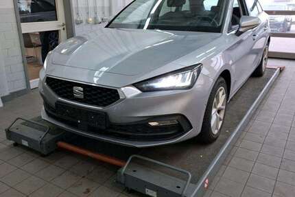 Seat Leon 99.140 km 18.450 &euro; Bad Hersfeld 36251