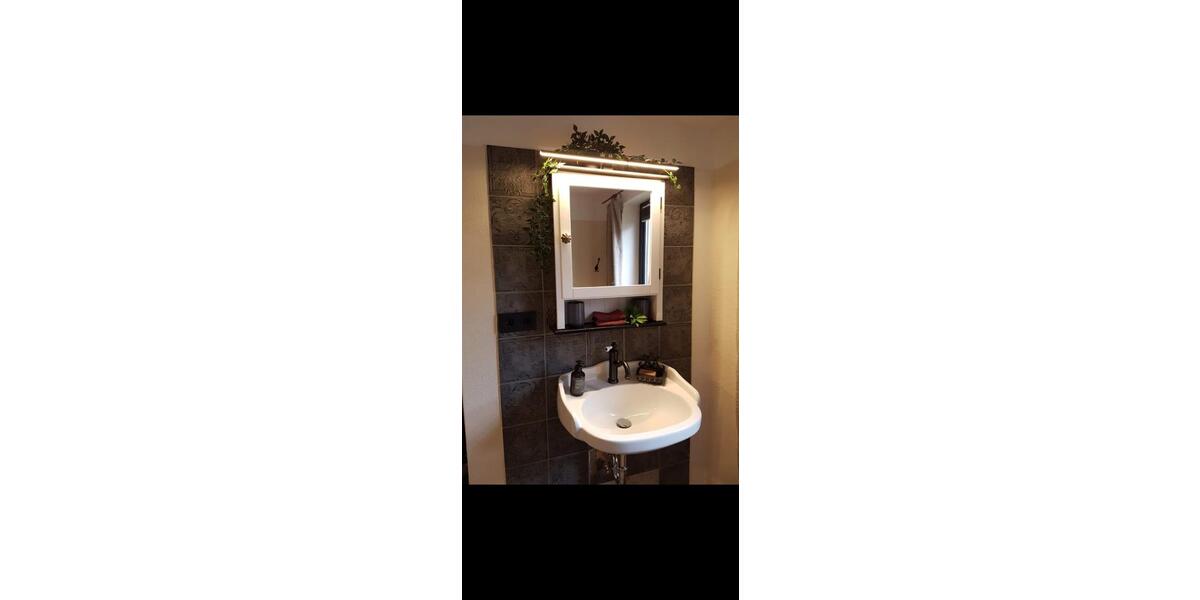 Erdgeschoßwohnung Lahntal - 5 Zimmer, 130 m&sup2;, 299.999&euro; | Angebot:24549417