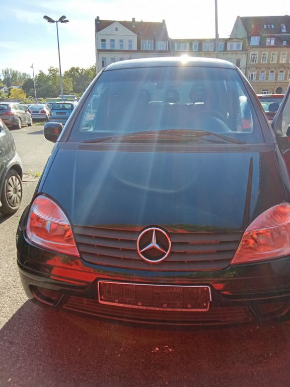 Mercedes-Benz Vaneo 200.000 km 799 € Leipzig 04279