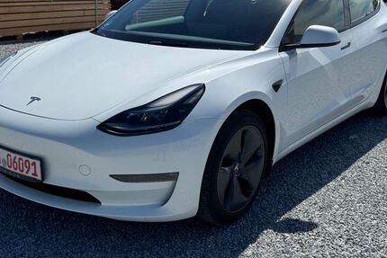 Tesla Model 3 143.000 km 24.900 &euro; Außernzell 94532