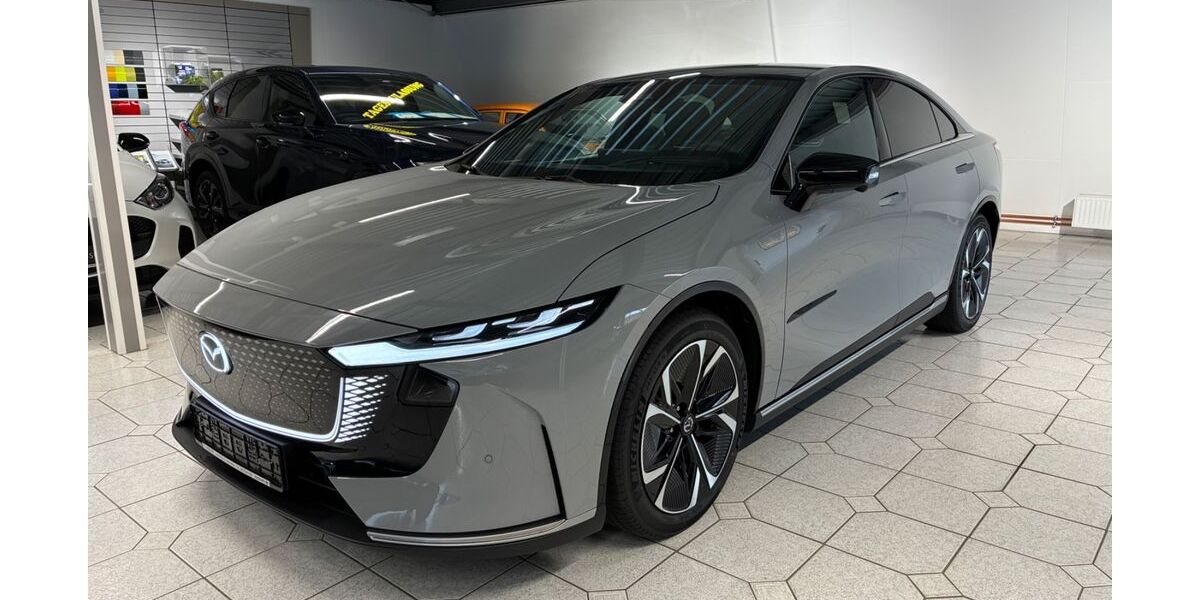 Mazda 6e 2.490 km 37.950 &euro; Hamburg 21033