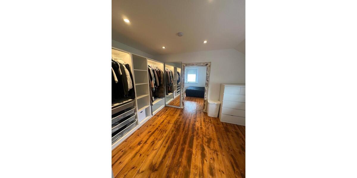 Einfamilienhaus Steinwenden - 3 Zimmer, 110 m&sup2;, 1.200&euro; | Angebot:26331201