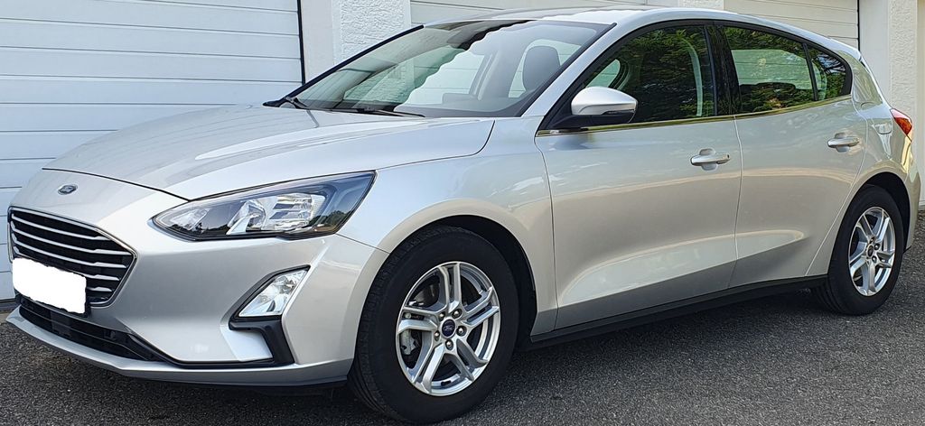 Ford Focus 21.000 km 14.000 &euro; Sindelfingen bei Stuttgart 71067