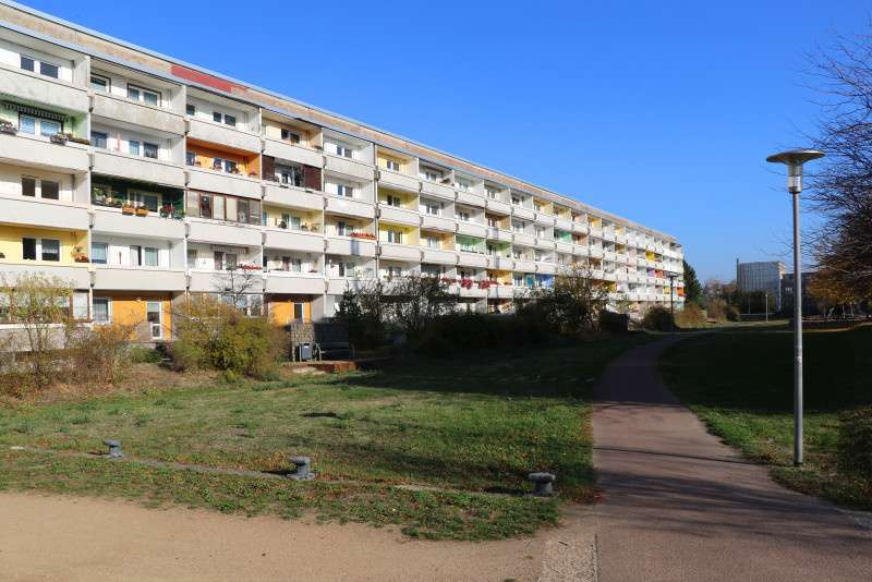 Wohnung zum Mieten in Dessau-Roßlau 250 € 39.64 m² 1 zimmer