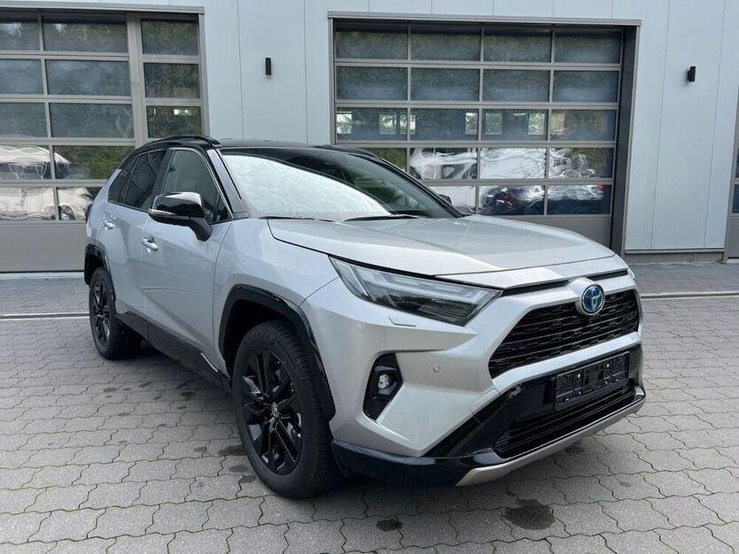 RAV 4