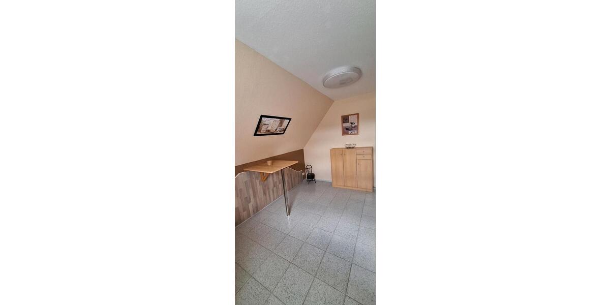 Dachgeschoßwohnung Nordhastedt - 2 Zimmer, 1.200&euro; | Angebot:21253350
