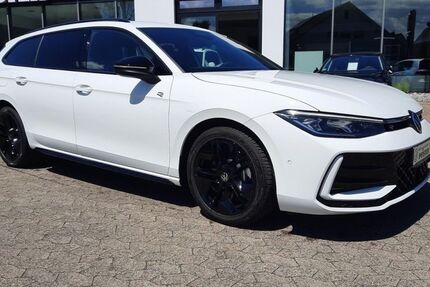 VW Passat Variant 7.500 km 46.490 € Neuenburg am Rhein 79395