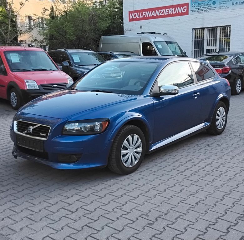 Volvo C30 148.300 km 3.950 € Berlin 13409
