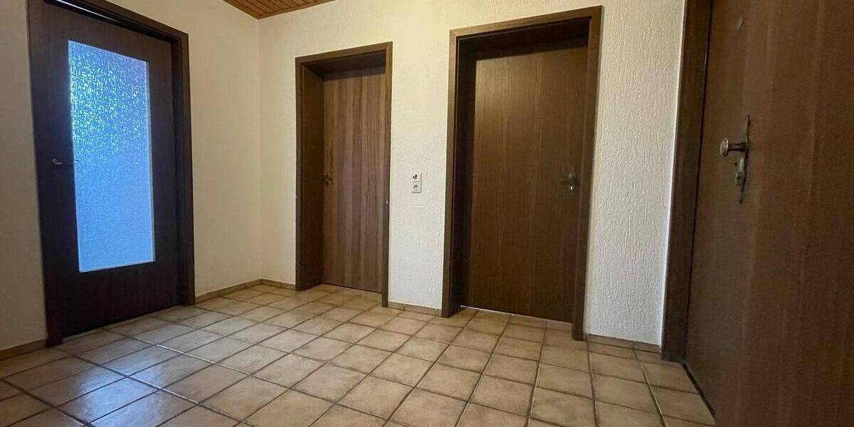 Etagenwohnung Sankt Wendel Oberlinxweiler - 3 Zimmer, 68.000&euro; | Angebot:23613160