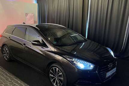 Hyundai i40 126.400 km 11.490 &euro; Schapen 48480