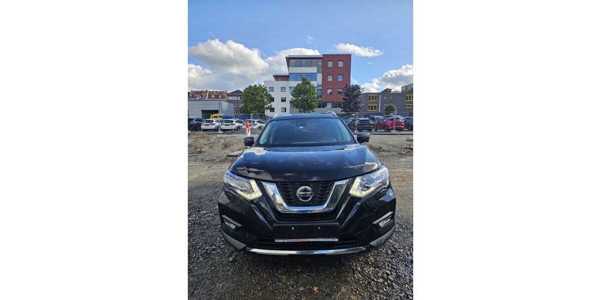 Nissan X-Trail 88.555 km 18.800 &euro; Stuttgart 70376
