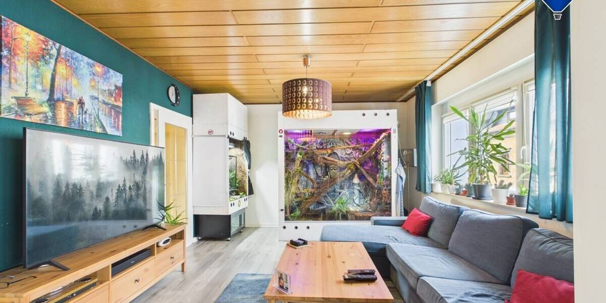 Mehrfamilienhaus, Wohnhaus Saarbrücken / Dudweiler Dudweiler - 8 Zimmer, 228 m&sup2;, 399.000&euro; | Angebot:26305944
