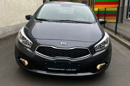 Kia ceed / Ceed 135.000 km 5.800 &euro; kassel 34127