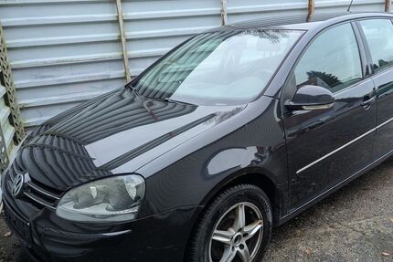 VW Golf 201.459 km 900 &euro; Lübeck 23556