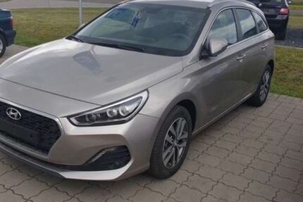 Hyundai i30 102.000 km 12.499 &euro; Tostedt 21255