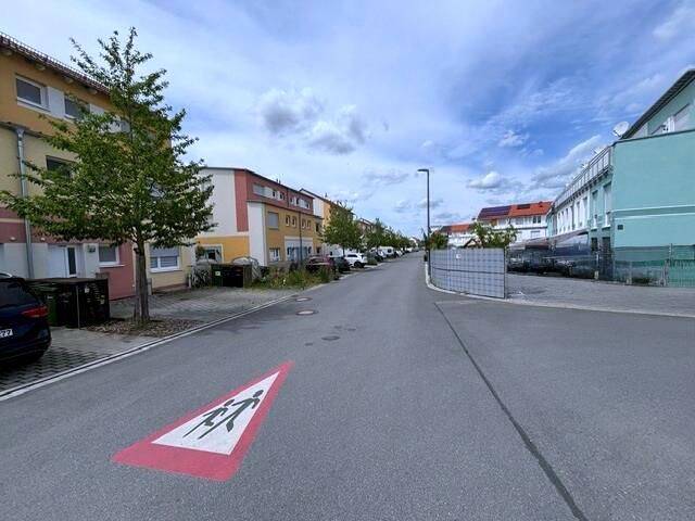 Doppelhaushälfte Adelsdorf Wiesendorf - 6 Zimmer, 134 m&sup2;, 640.000&euro; | Angebot:26826790