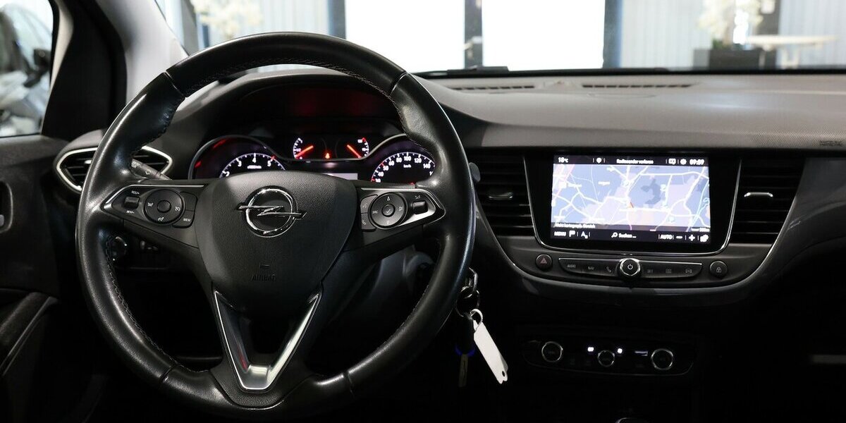 Opel Crossland 1.5 D BUSINESS ELEGANCE / LED / LEDER 127.000 km 12.777 &euro; Hamm 59077