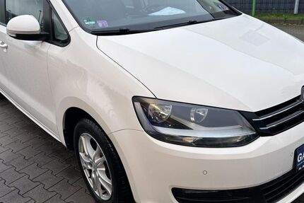 VW Sharan 238.000 km 3.999 &euro; Lemgo 32657