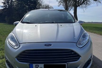 Ford Fiesta 80.825 km 7.300 € Neutraubling 93073