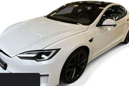 Tesla Model S 56.804 km 69.600 &euro; Hanau 63457