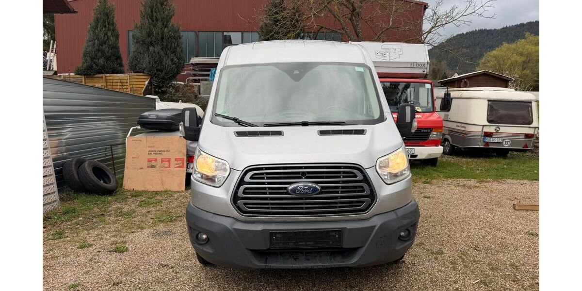 Ford Transit 216.700 km 7.500 &euro; Gernsbach 76593