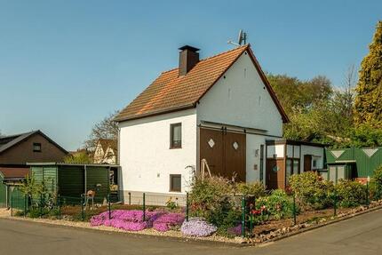 Haus Jünkerath - 3 Zimmer, 80 m&sup2;, 178.000&euro; | Angebot:26824403