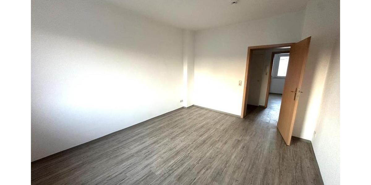 Ihr neues Zuhause: 3-Raum-Wohnung mit Balkon und Bad mit Dusche & Wanne! - Etagenwohnung Gera Debschwitz | Angebot:26846548