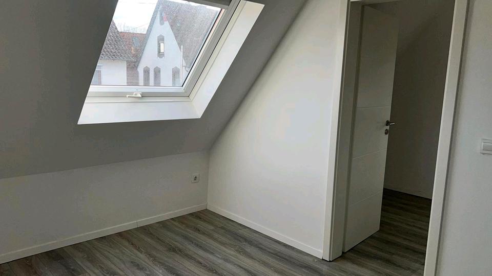 Maisonettenwohnung Reutlingen Altenburg - 3 Zimmer, 90 m&sup2;, 1.140&euro; | Angebot:25046525