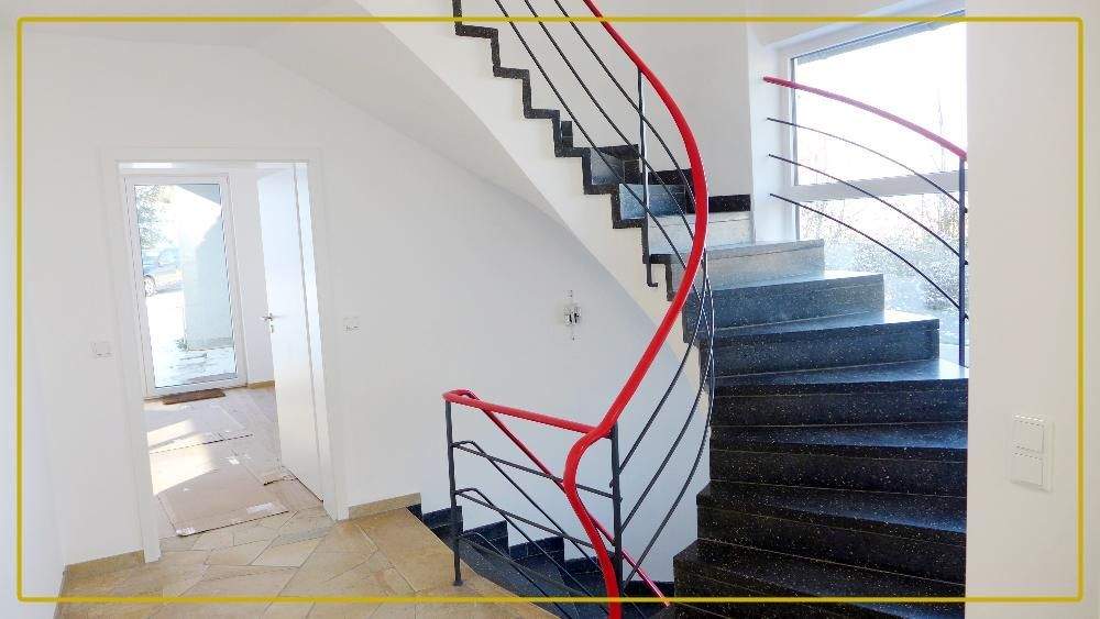 *** Modernesiertes Einfamilienhaus mit Garage & Carpot *** 4 zimmer