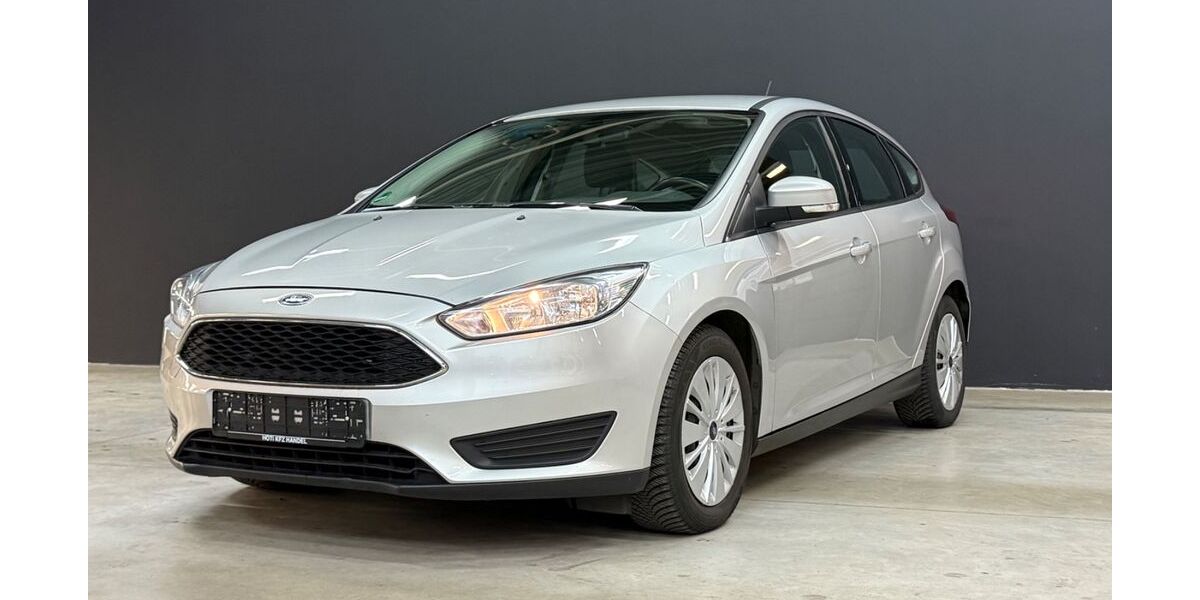 Ford Focus 182.000 km 5.800 &euro; Jülich 52428